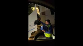 Man teams up with pizza company to surprise lorry drivers stuck on M20