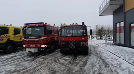 equipment waiting