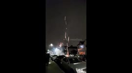 East London sees impromptu fireworks on New Year's Eve