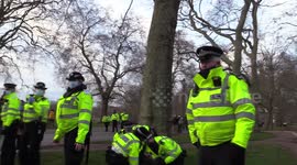 Police clashed with protesters today (January 2) at an anti-lockdown protest in Hyde Park in London.  Police have made a number of arrests of people defying lockdown rules, according to eyewitnesses.