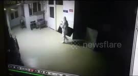 Man dressed in PPE steals TV from coronavirus ward in hospital in India