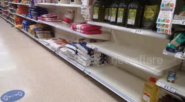Supermarket shelves empty as UK PM announces national lockdown