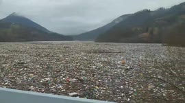 Islands of litter floating on Serbian lake poses threat to Balkan hydropower plants
