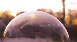 Pretty bubble freezing and spinning.