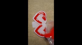 Epoxy Resin - red heart - Mix, pour and demolding