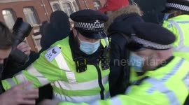 Scuffles and arrests at anti-lockdown protest in Clapham, London