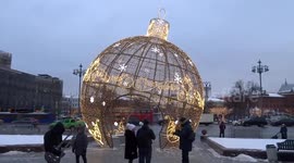 Theatre Square visitors enjoy super-size Christmas light installations in the heart of Moscow