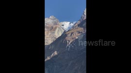Nepal: Video Of Massive Avalanche Roaring Down Toward Kapuche Glacier Lake