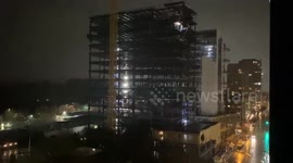 Severe windstorm strikes Pacific Northwest, leaves hundreds of thousands without power