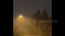 Germany: Northeastern Regions See Thunderstorms During Heavy Snow