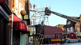Lorry hits scaffold in Sevenoaks town
