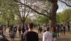 Fight in the middle of a huge crowd in Hyde park