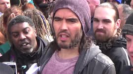 Russell Brand opens cafe in London