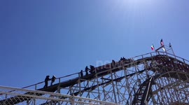 People rescued from broken roller coaster on Coney Island, NY