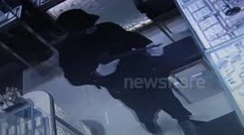 Man robs jewellers for ring to apologise to wife in China