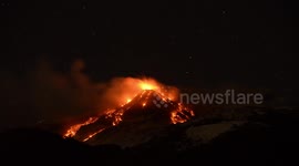 Timelapse shows spectacular eruption as Mount Etna spews lava