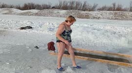 Cold Russian man does not scare