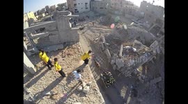 Rooftop Parkour on bombed buildings in Gaza