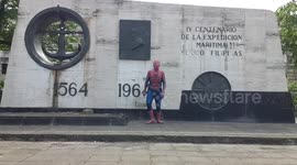 Filipino Man In Spider Man Suit Tours Historical Landmarks In The Philippines