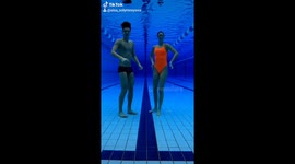 Slovak tiktokers make underwater Tiktoks