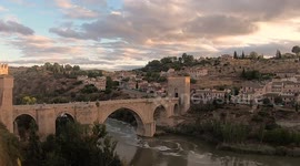 Sunset on the bridge of Sán Martín 13 th century, Toledo, Spain