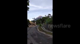 Indonesia: Mount Merapi Spews New Ash Cloud In Latest Eruption