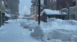 Winter storm continues to bring heavy snow to northern and central California