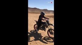 Girl riding a dirtbike for the first time crashed straight into Ford jeep