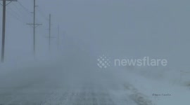 US: Whiteout Conditions As Gusts And Heavy Snow Hit Iowa 3