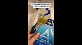 Woman reveals what happens when you don’t clean your hairbrush in viral TikTok