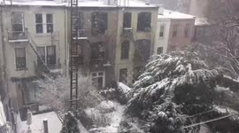 NYC hit with heavy snow