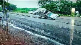 Dramatic video shows pickup truck flipping on Indian road and narrowly missing bikers
