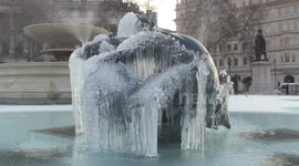 Trafalgar Square fountains freeze over as Storm Darcy chills London