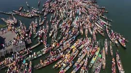Myanmar: Ethnic Minorities Protest Coup Aboard Traditional Boats On Scenic Lake 2