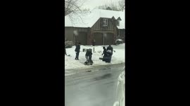 Heartwarming moment four siblings in Minnesota help elderly neighbor shovel driveway