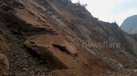 Caught on Camera:Massive Landslide hits Rishikesh-Badrinath highway