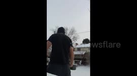 US: Mpemba Effect Experiment As Boiling Water Turns Into Ice In Colorado