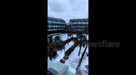 US: Historic Arctic Blast Brings Heavy Snowfall To Texas 5