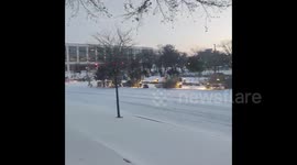 US: Historic Arctic Blast Brings Heavy Snowfall To Texas 4