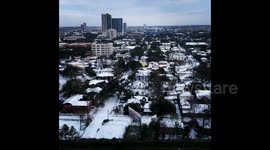 Historic arctic blast continues to bring heavy snowfall through Texas