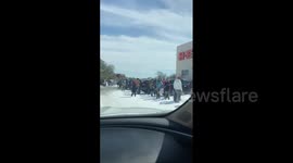 Texas sees massive lines at grocery store as residents struggle without power