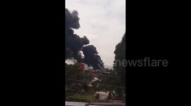 Colombia: Huge Fire Breaks Out At Warehouse In Quiroga, Bogota