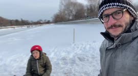 Dad shows awesome hack for skating with kid who cannot skate