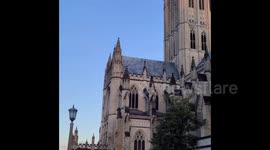 US: Washington National Cathedral Rings Its Bells 500 Times To Honor COVID-19 Victims 3
