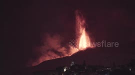 The increasing size of the 6th paroxysm, Etna.