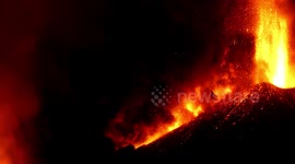 Stunning Etna Volcano erupt in Italy