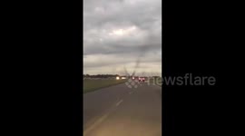 ‘Mosquito Tornadoes’ surprises drivers on a highway of Argentina