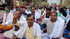 Doctors in India demand compensation for COVID vaccine increasing workload