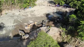 Six People Killed at the Illegal Gold Mine Location of Parigi Moutong, Indonesia