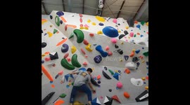 Bouldering Climbing Enjoy (2)